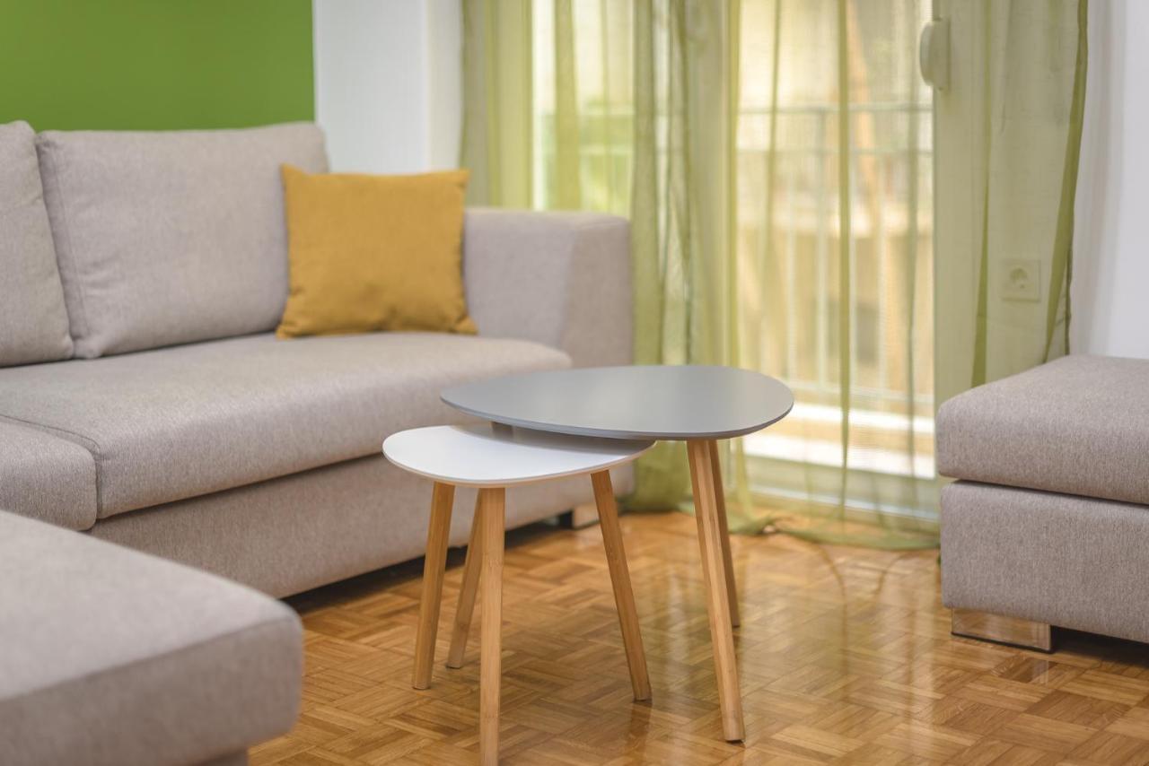 Stylish Luxury Apartment At Ampelokipi Metro Station Athene Buitenkant foto