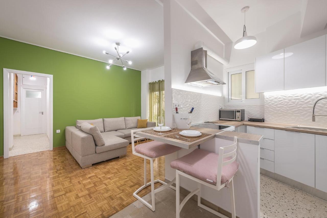 Stylish Luxury Apartment At Ampelokipi Metro Station Athene Buitenkant foto