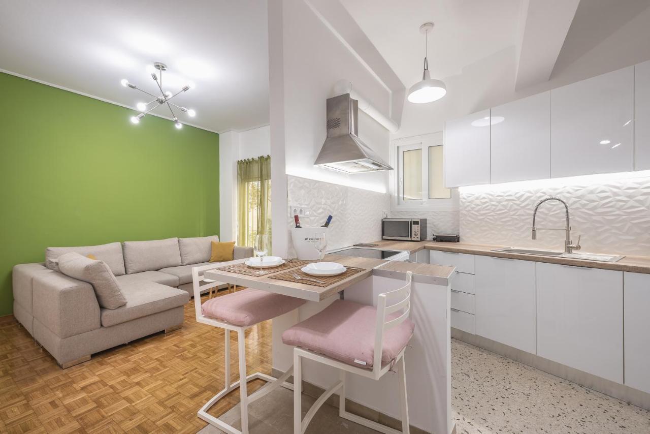 Stylish Luxury Apartment At Ampelokipi Metro Station Athene Buitenkant foto
